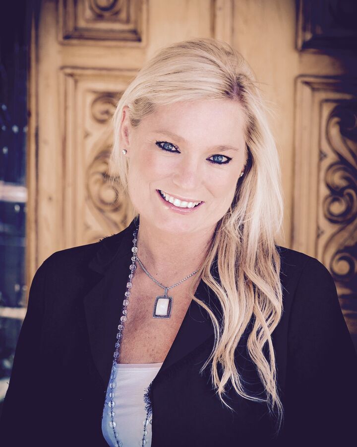 Sherrie Gati,  in Rehoboth Beach, Premier