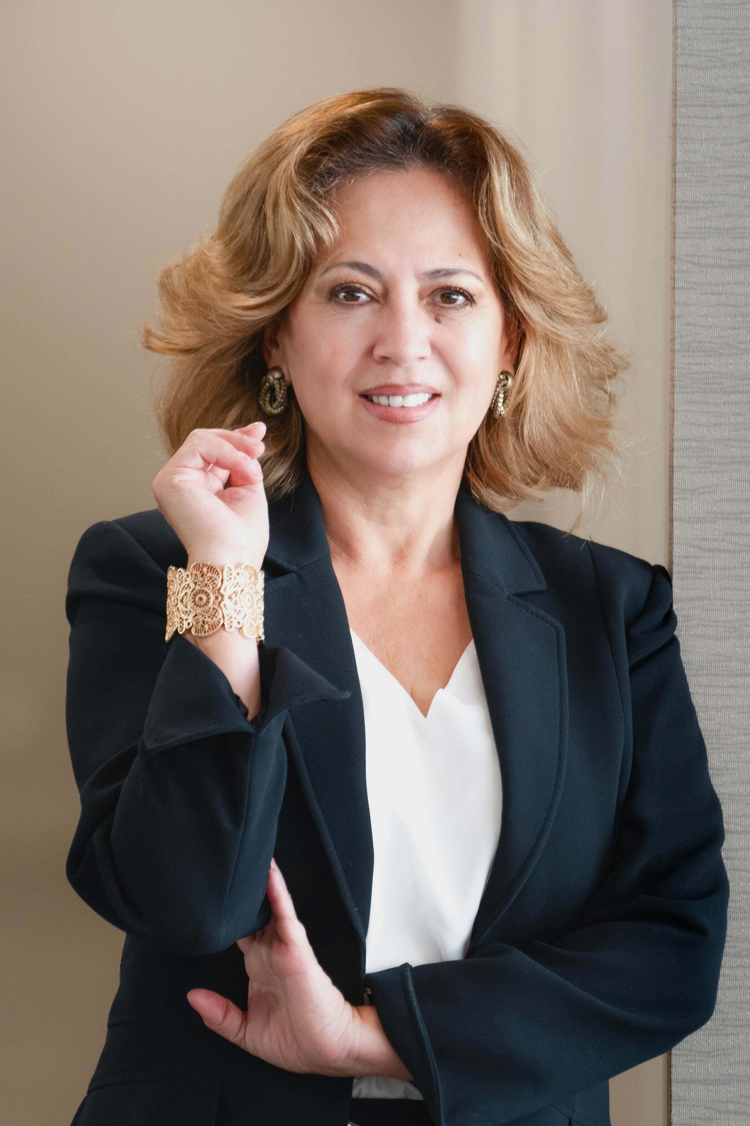 Elsy Illescas, Real Estate Salesperson in Chula Vista, West
