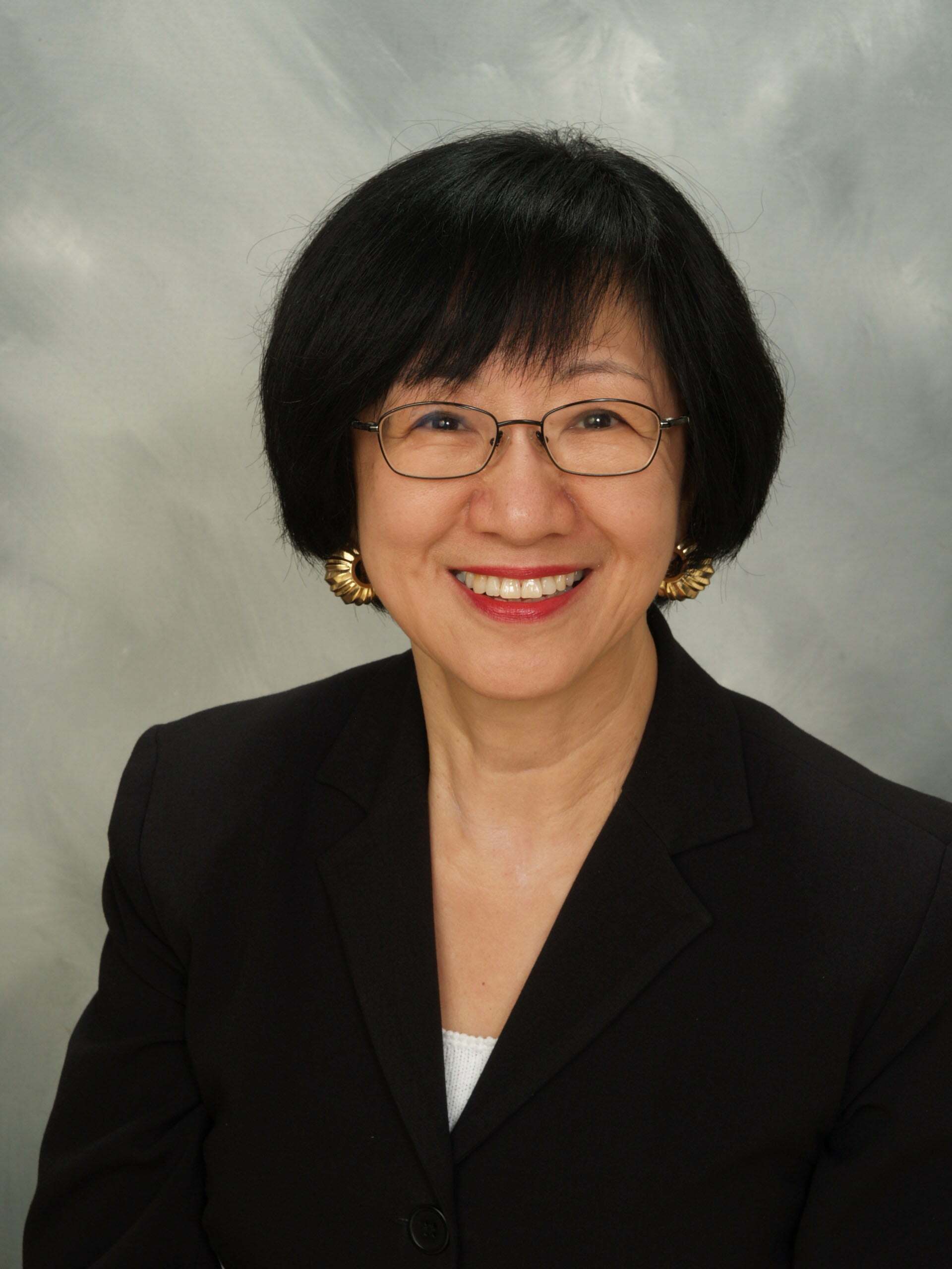Mary Chiu, Real Estate Salesperson in Beverly Hills, Nelson Shelton Real Estate ERA Powered