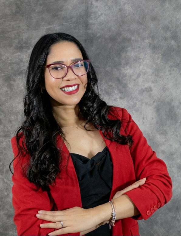 Jenny Robles, Sales Associate in Coral Springs, Tenace Realty