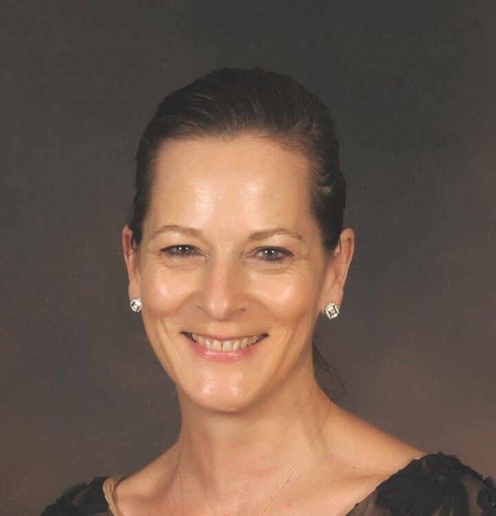 Lennore Shubel, Real Estate Salesperson in Punta Gorda, Sunstar Realty