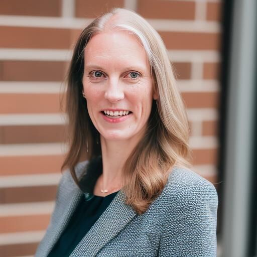 Leesa Michael, Associate Real Estate Broker in Mendon, Custom Home Realty