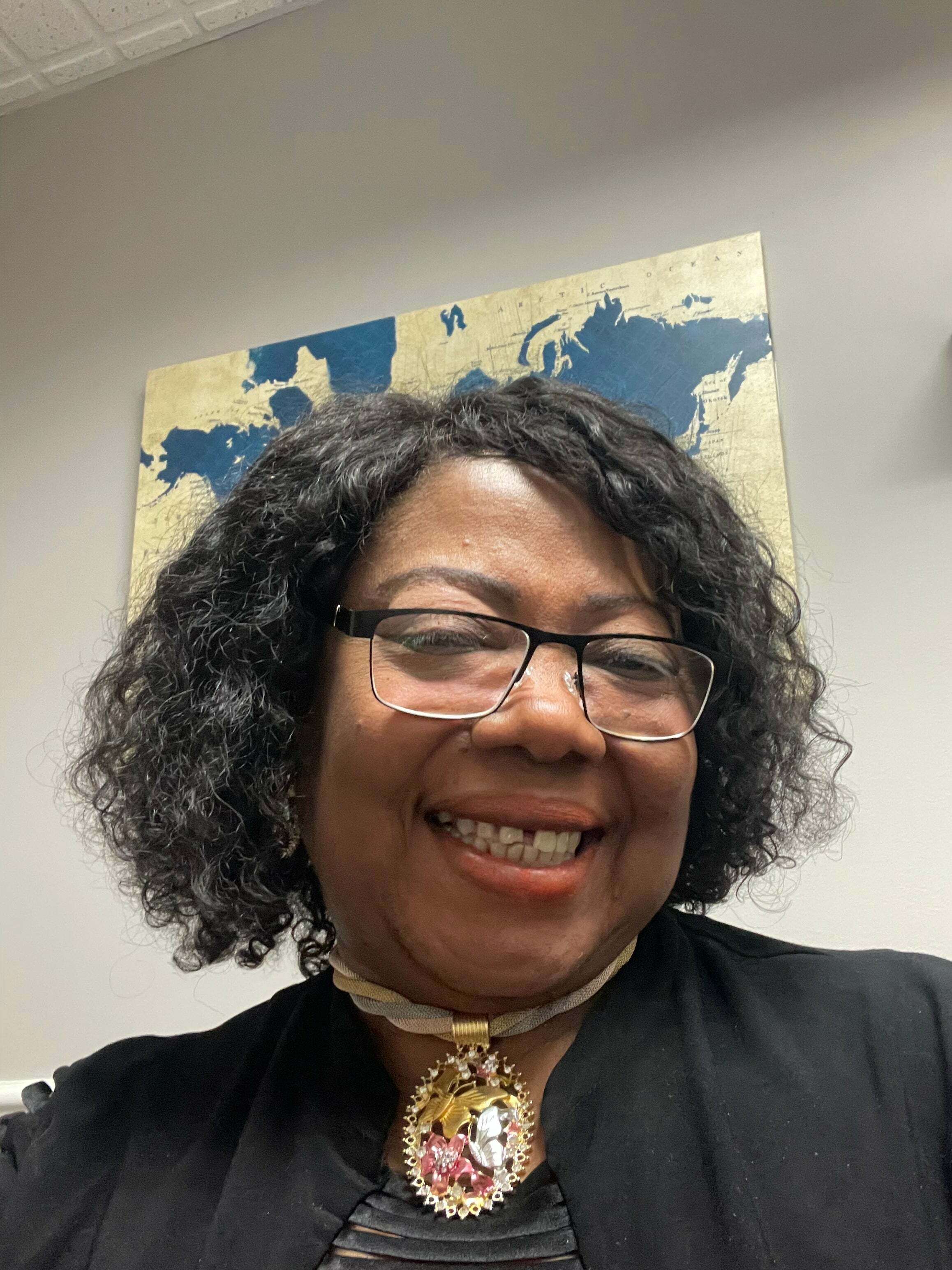 Erva Isaac, Real Estate Salesperson in New City, Full Service Realty