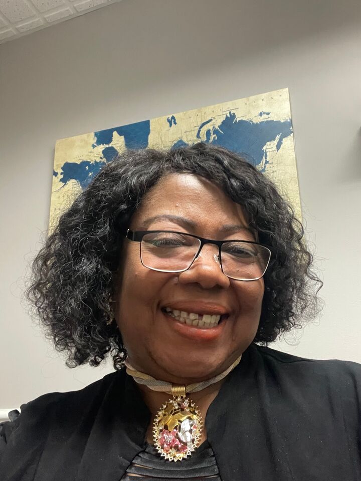 Erva Isaac, Real Estate Salesperson in New City, Full Service Realty