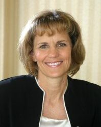 Lynn Ray, Associate Real Estate Broker in Ocala, Ellison Realty