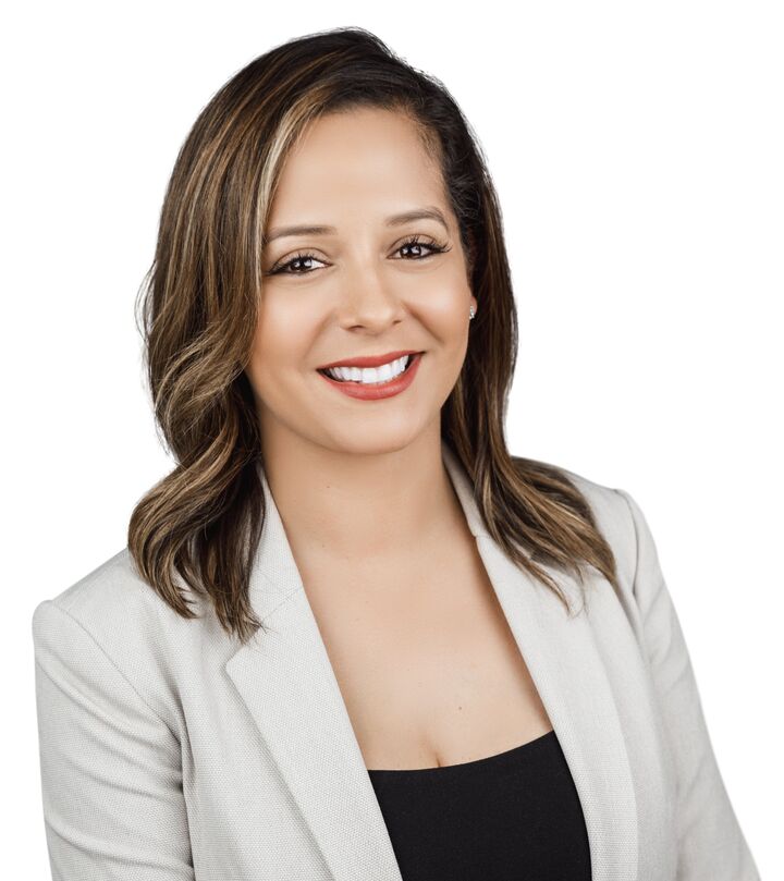 Gladi Carlon, Real Estate Salesperson in Fleming Island, Vanguard Realty