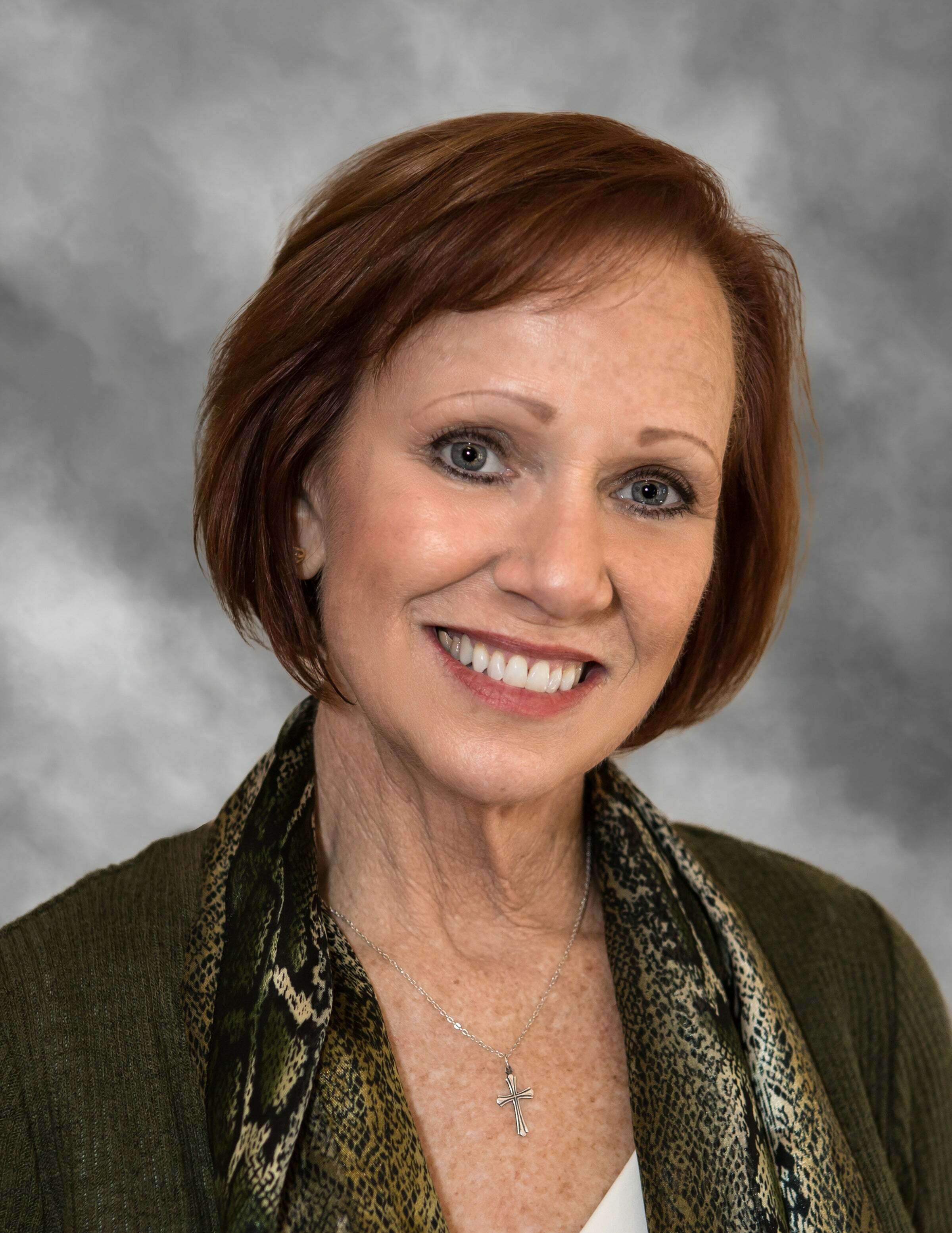 Susan Royal, Real Estate Salesperson in Ramona, Country Realty