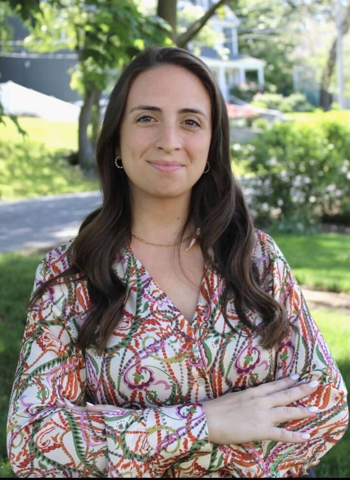 Lisa Castellana, Real Estate Salesperson in Old Greenwich, Shore & Country Properties