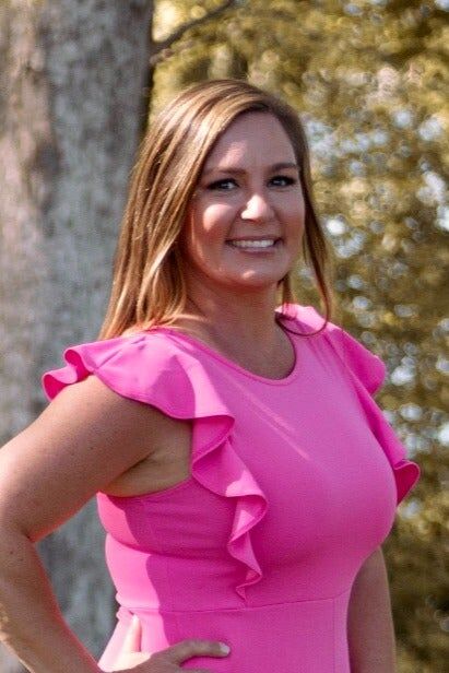 Tiffany Schwarzl, Real Estate Salesperson in Chattanooga, Pryor Realty, Inc.