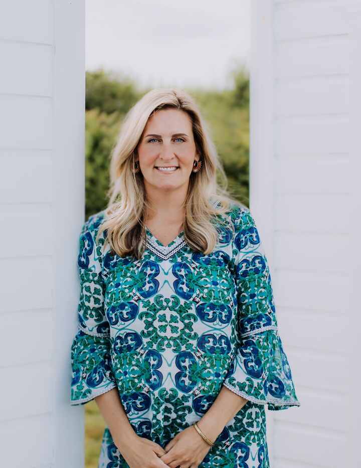 Rebecca King, Real Estate Salesperson in Newport, Gustave White