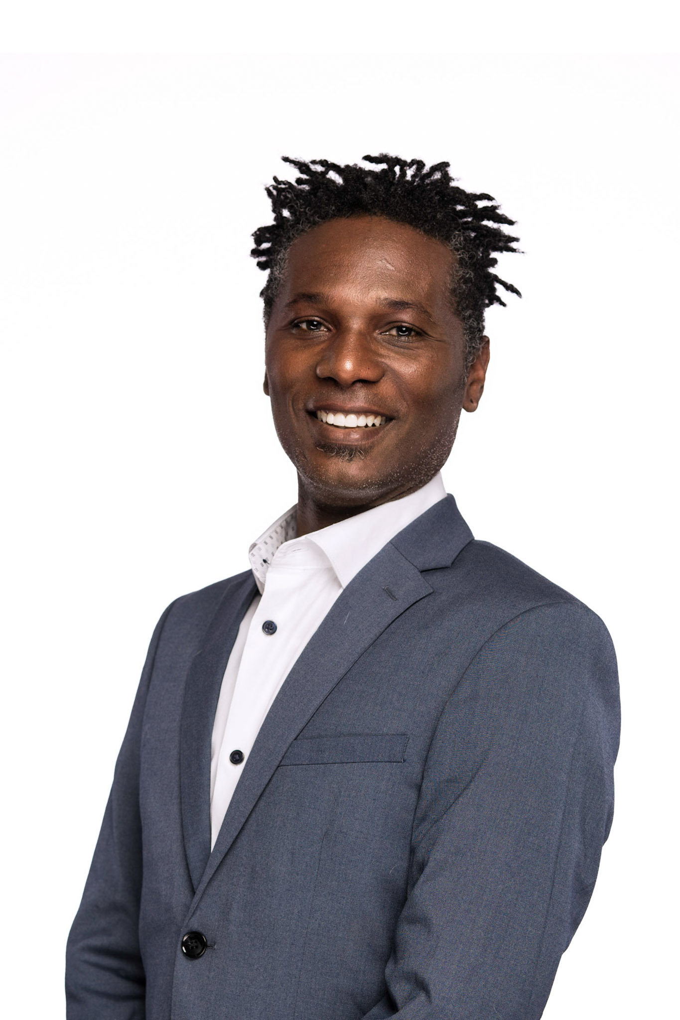 Christopher Sanne-Owens, Real Estate Salesperson in Oakland, Reliance Partners