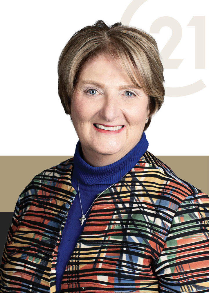 Coleen Clark, Associate Real Estate Broker in Lake Charles, Bessette Flavin