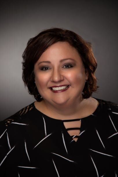 Nicole Umrath, Real Estate Salesperson in Grand Island, Action Holdings