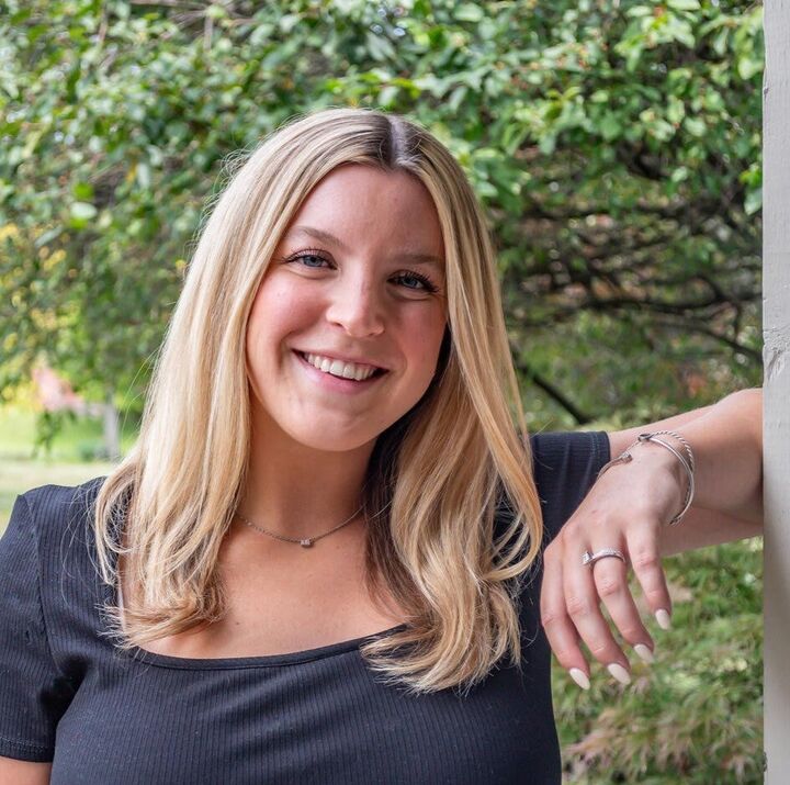 Josie Tackett, Real Estate Broker in Bloomington, Scheetz