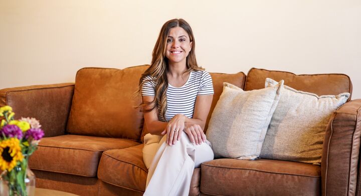 Julie Araujo,  in Cochrane, Coldwell Banker United 