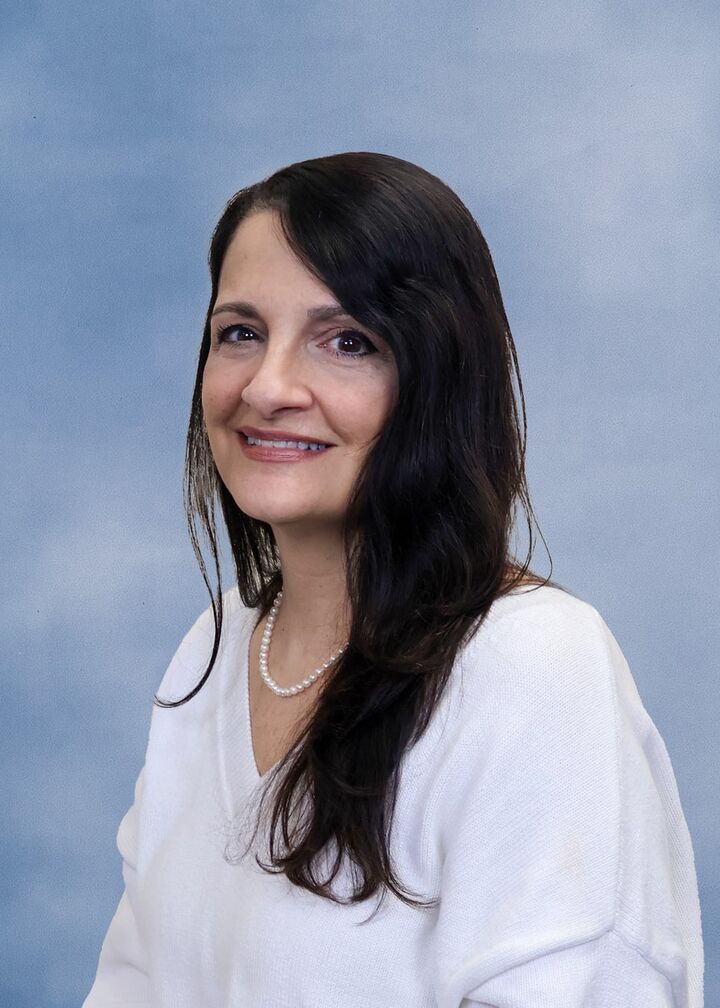 Sharon Fenimore,  in Hauppauge, Realty Connect