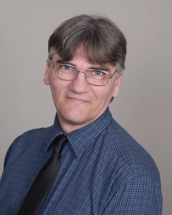 Daniel Ellis, Real Estate Salesperson in Mount Pleasant, Affiliated