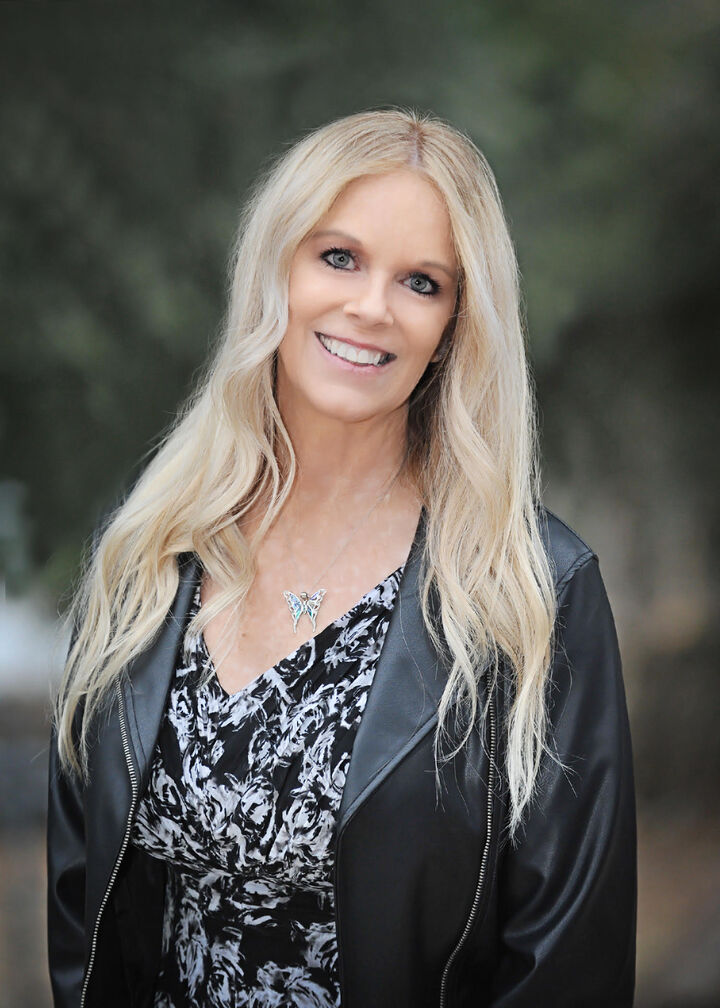 Wanda Dodaro, Real Estate Salesperson in Yucaipa, Kivett-Teeters Associates