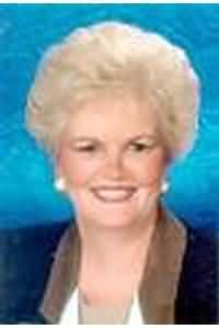Doris Owens, Associate Real Estate Broker in Addison, Circle