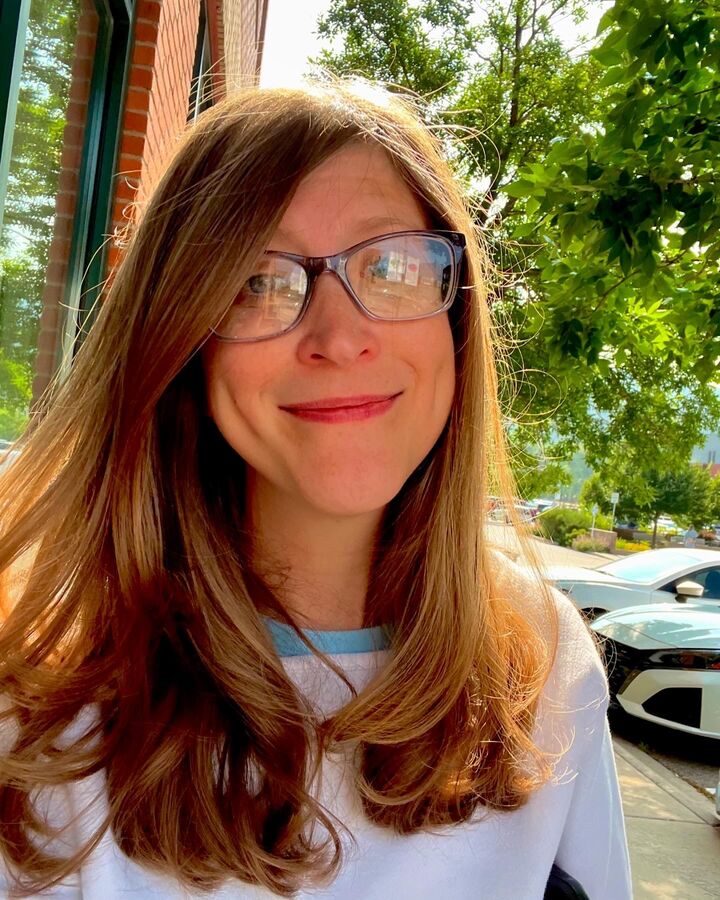 Caitlin Spikes,  in Bellevue, MoxiWorks LLC