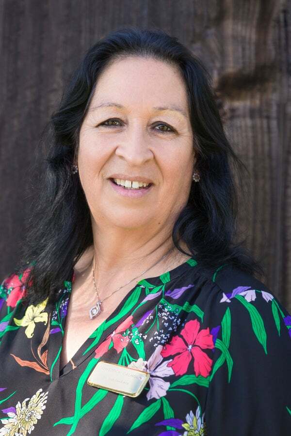 Jo Ann Godinez, Real Estate Salesperson in Ventura, Property Shoppe