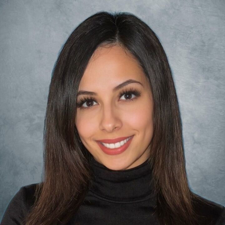 Natalia Vega, Real Estate Salesperson in Orlando, Carioti
