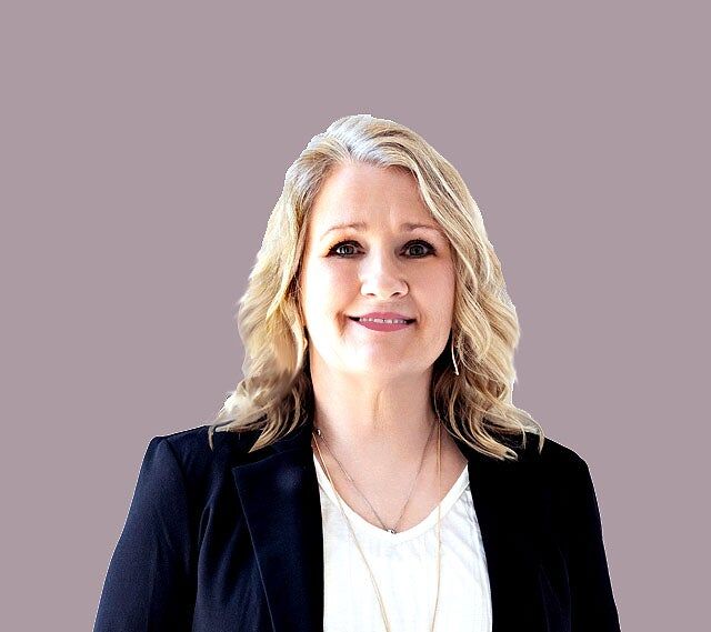 Stacy Ross,  in Canton, First Group