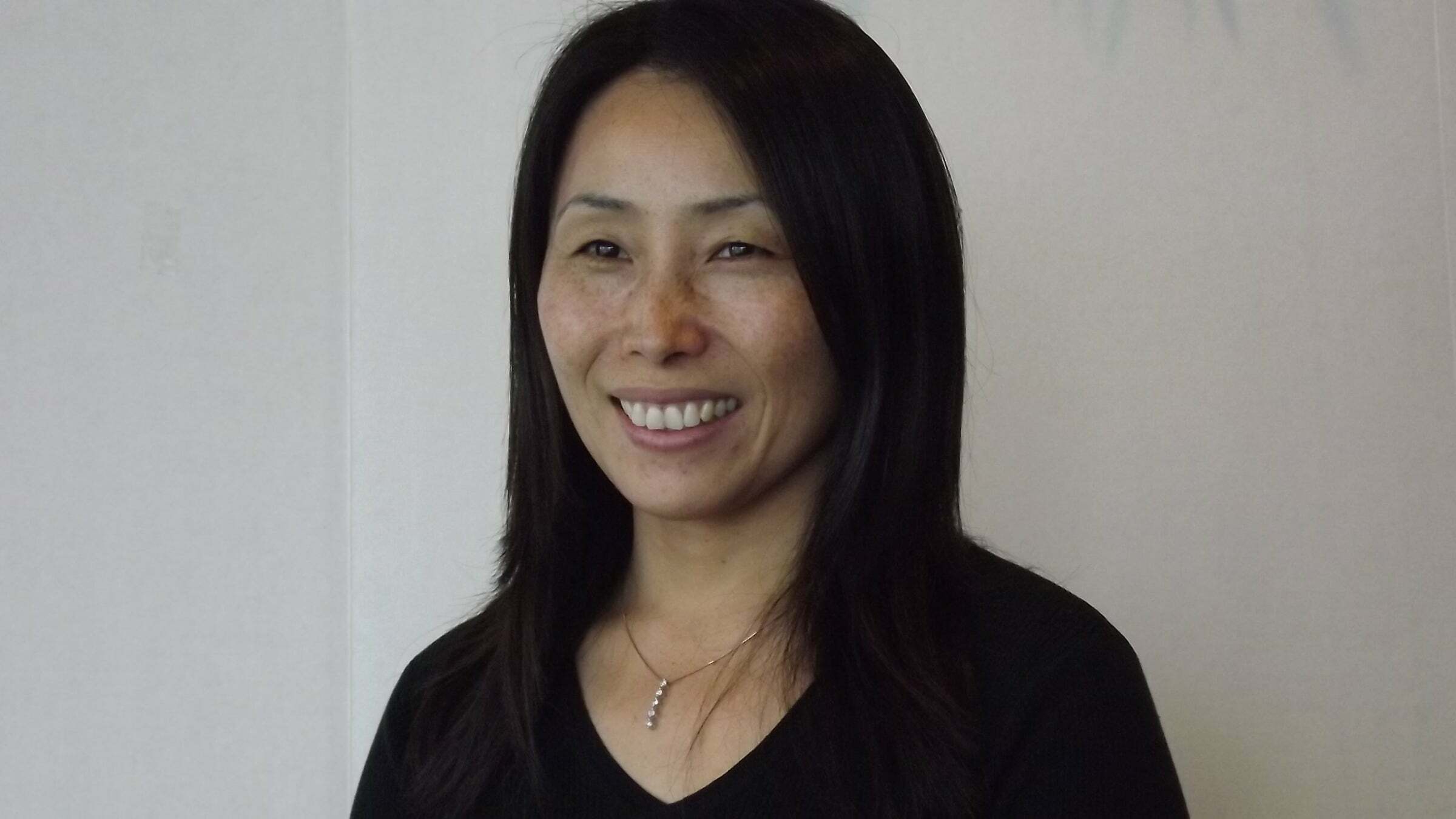 Akiko Silva, Real Estate Salesperson in Tracy, Valley Central