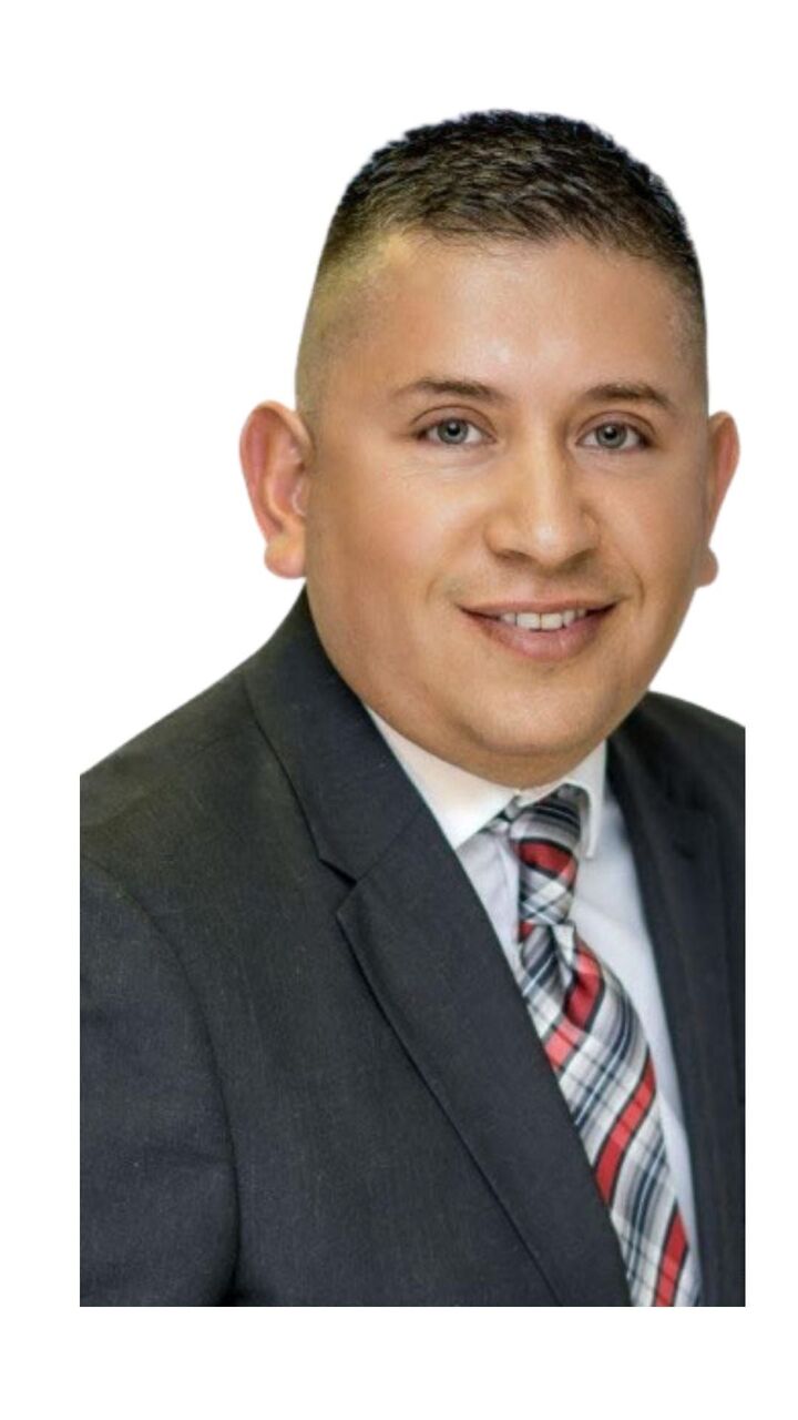 Jose Davila, Real Estate Broker in Victorville, LEADERS