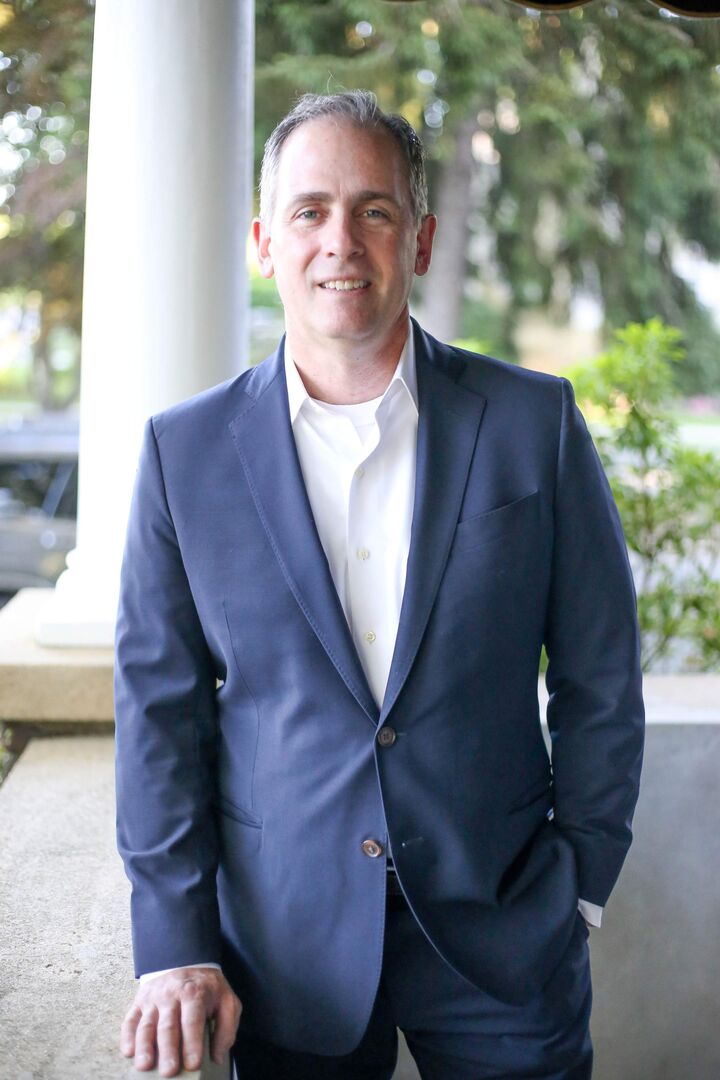 Stephen Massell,  in Red Bank, Thomson & Co