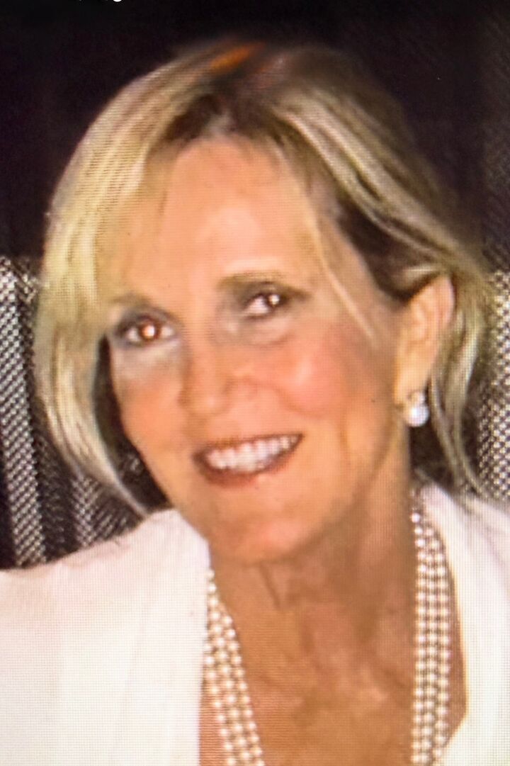 Jan Means,  in Sarasota, RoseBay