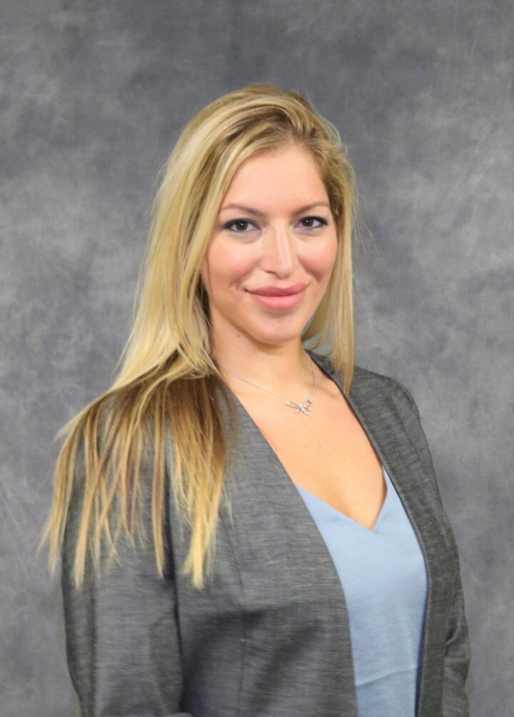 Jessica Webb, Real Estate Salesperson in Coral Springs, Tenace Realty