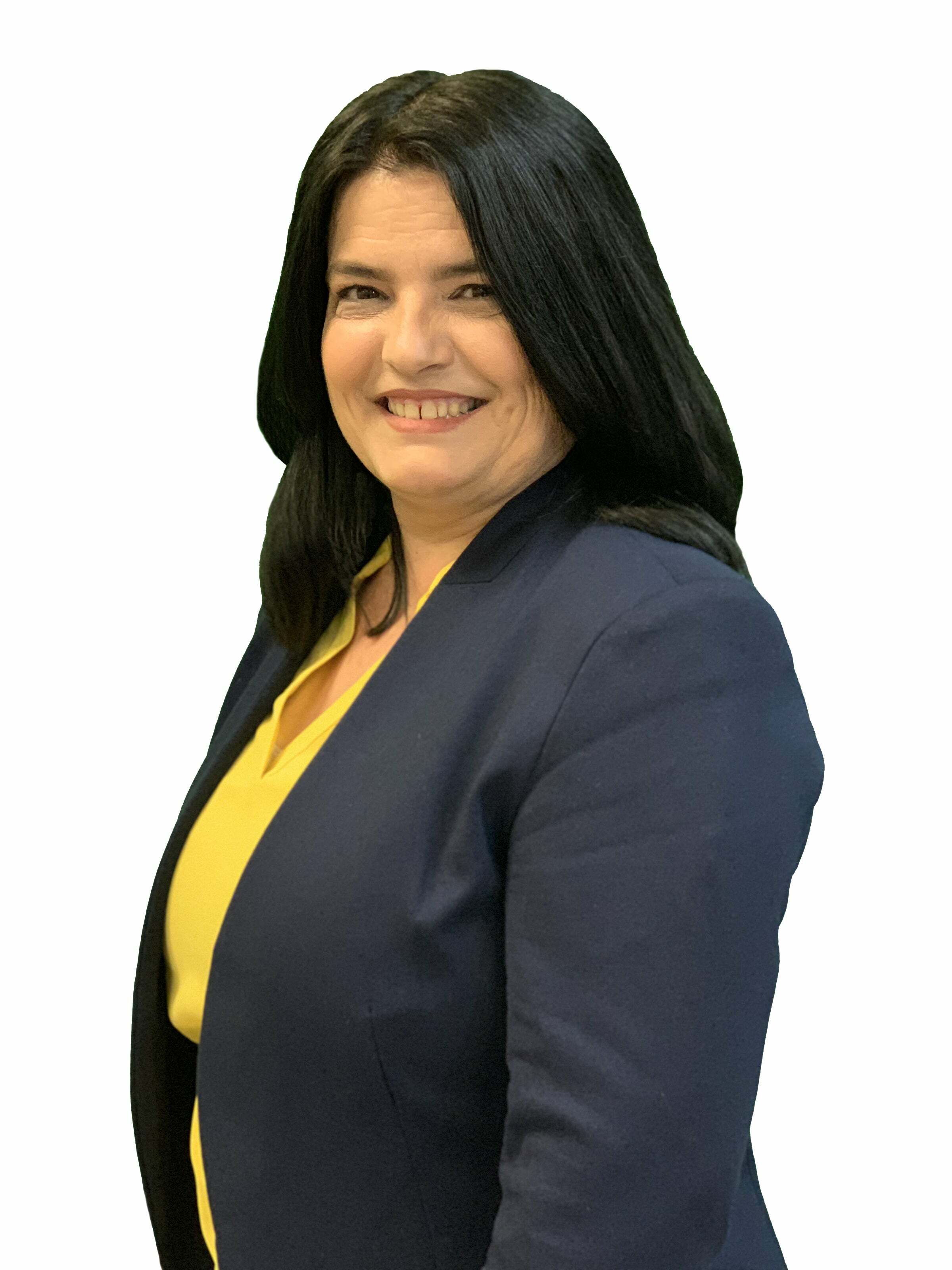 Clarinda Ruelas, Real Estate Salesperson in Visalia, Jordan-Link
