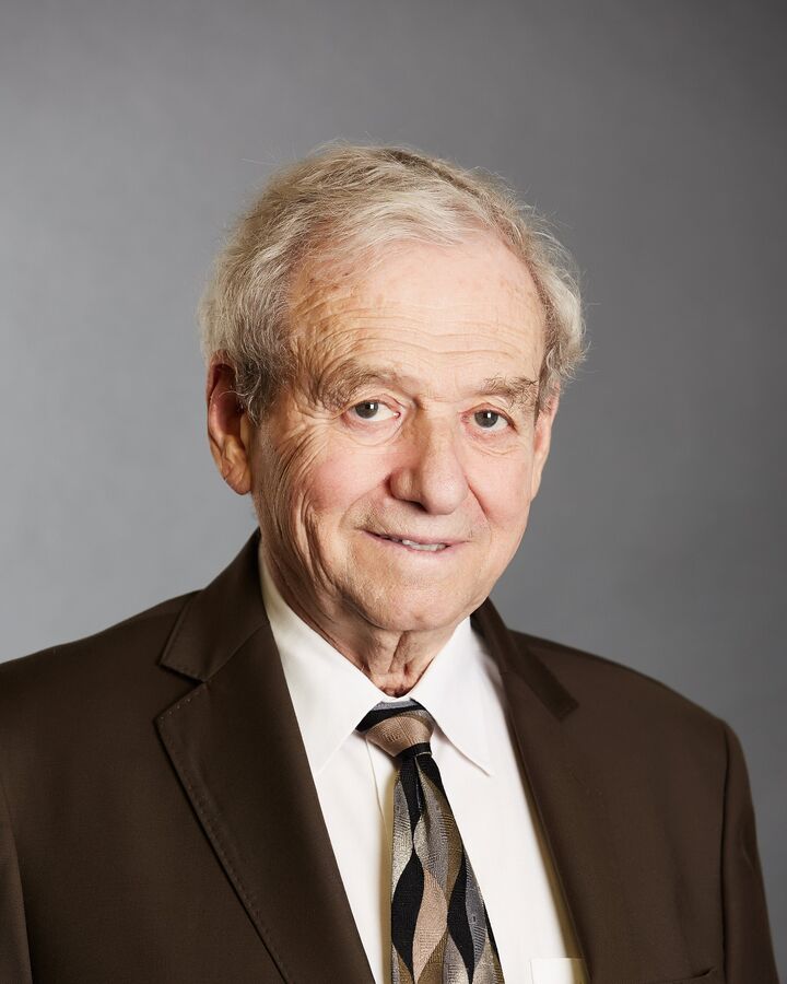 Sol Shuster,  in Ottawa, Coldwell Banker Sarazen Realty, Brokerage