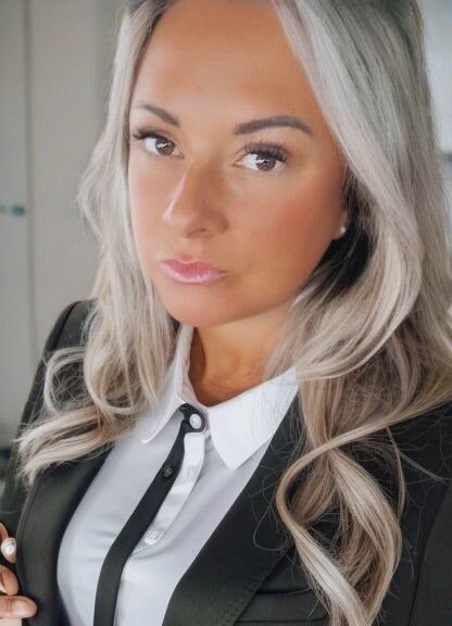 Kristin Giroux, Associate Real Estate Broker in Bangor, Queen City Real Estate