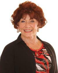 Linda Johnson, Real Estate Salesperson in Canyon Lake, Associated Brokers Realty