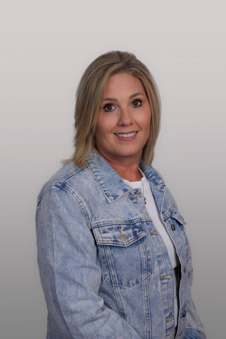 Dawn Martin, Real Estate Salesperson in Henderson, Home Place Realty