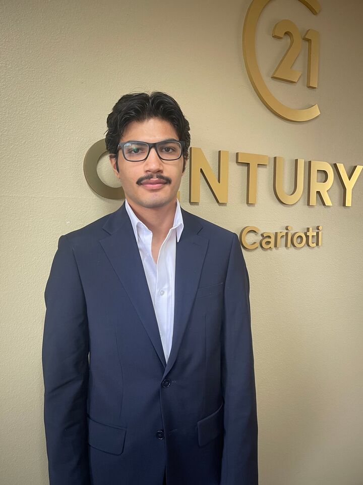 Jaafar Alasadi, Real Estate Salesperson in Orlando, Carioti