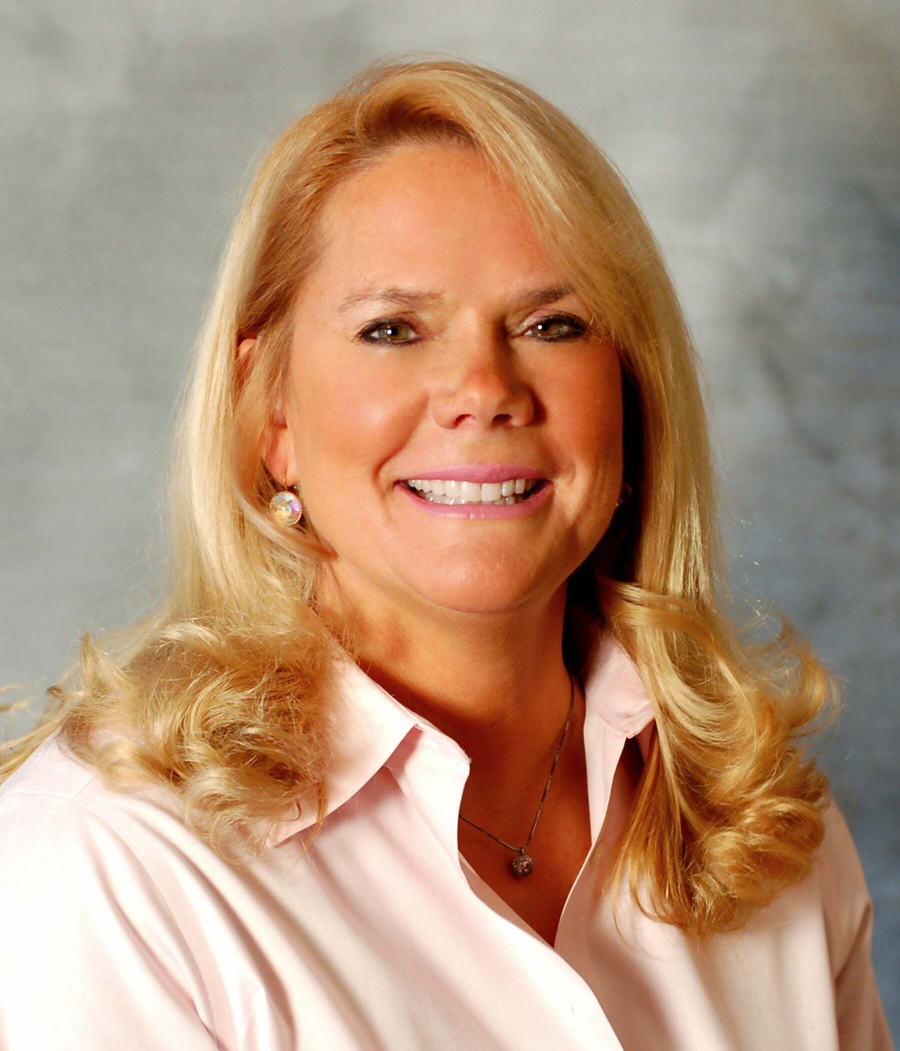 Kelly Feil-Addy, Real Estate Salesperson in Cincinnati, ERA Real Solutions Realty