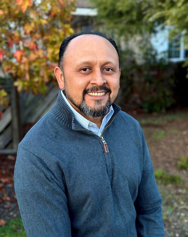 Ricardo May, Real Estate Salesperson in Fort Bragg, Fort Bragg Realty