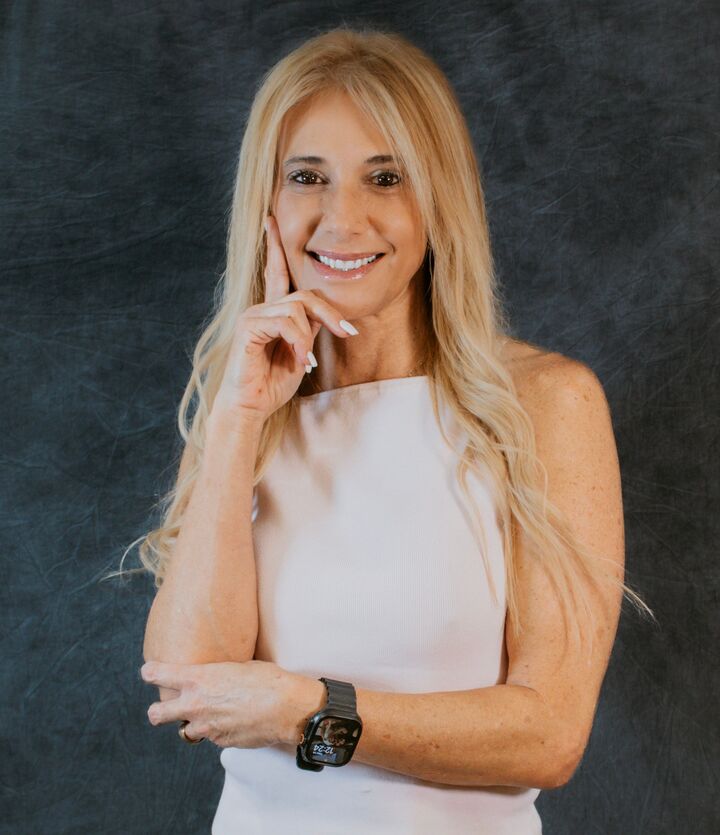 Silvia Miotto, Sales Associate in Coral Springs, Tenace Realty