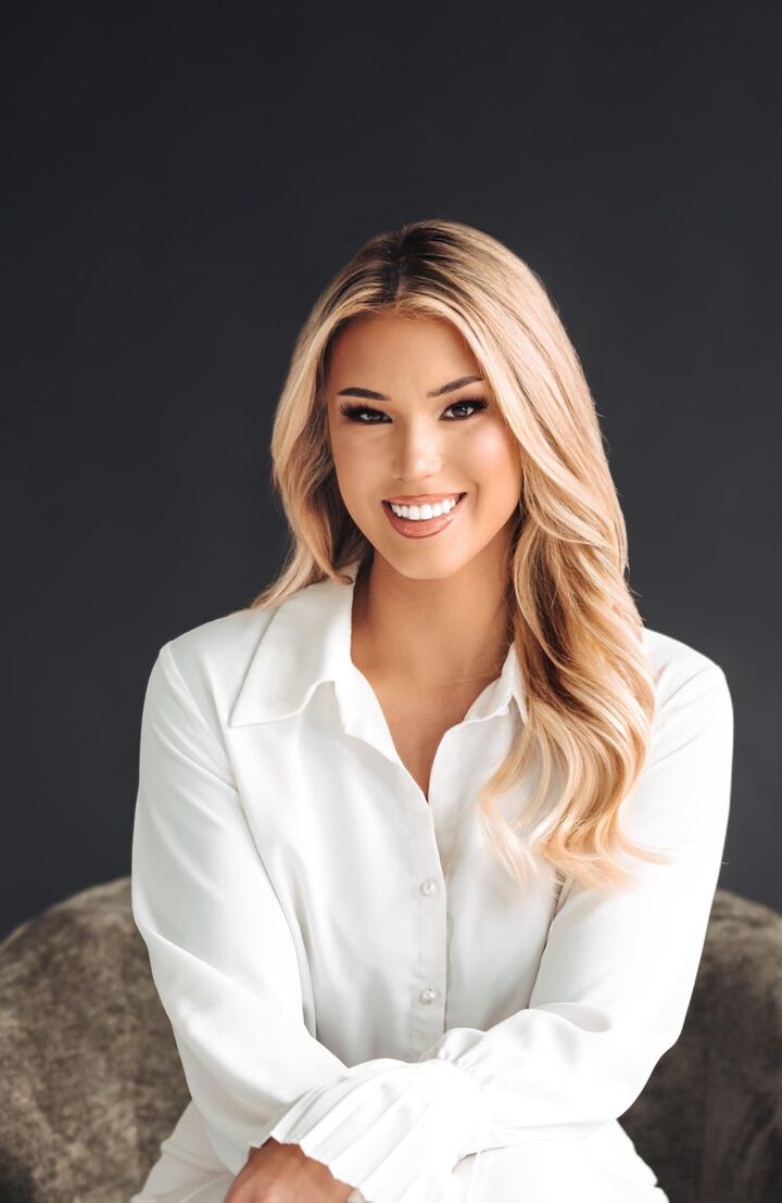 Scarlett Queen, Real Estate Broker in Charlotte, ERA Live Moore