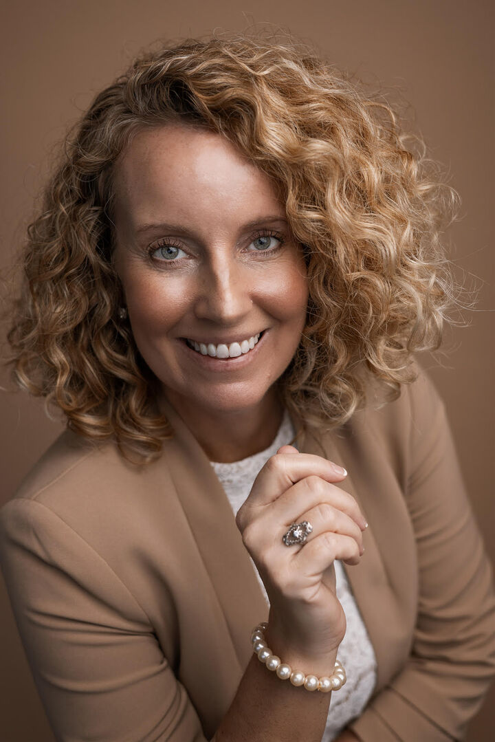 Paula Kay King,  in Richmond, First Realty Group