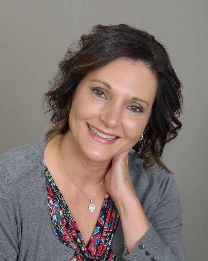 Tina Jimenez, Real Estate Salesperson in Fresno, Jordan-Link