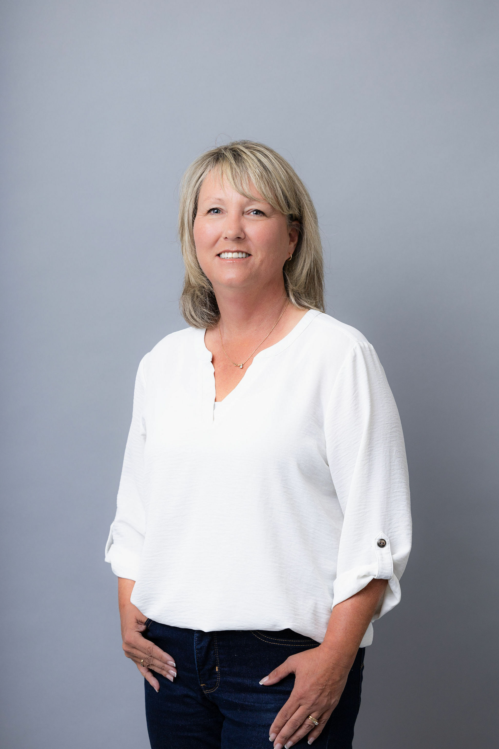 Dana Calder, Broker in Collingwood, CENTURY 21 Canada