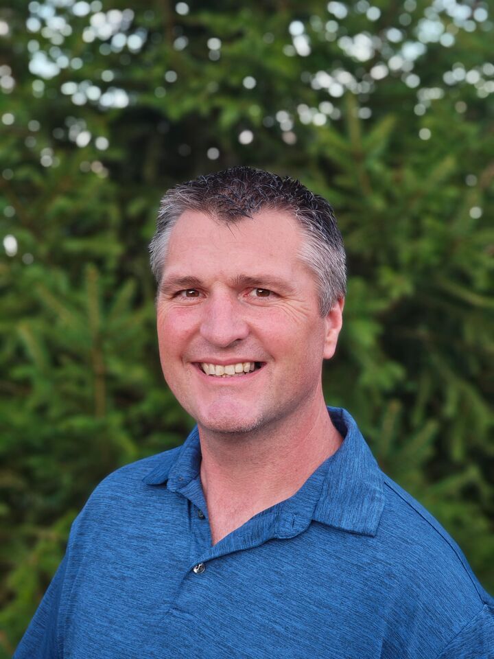 Christopher Nelson, Real Estate Broker in Fishers, Scheetz