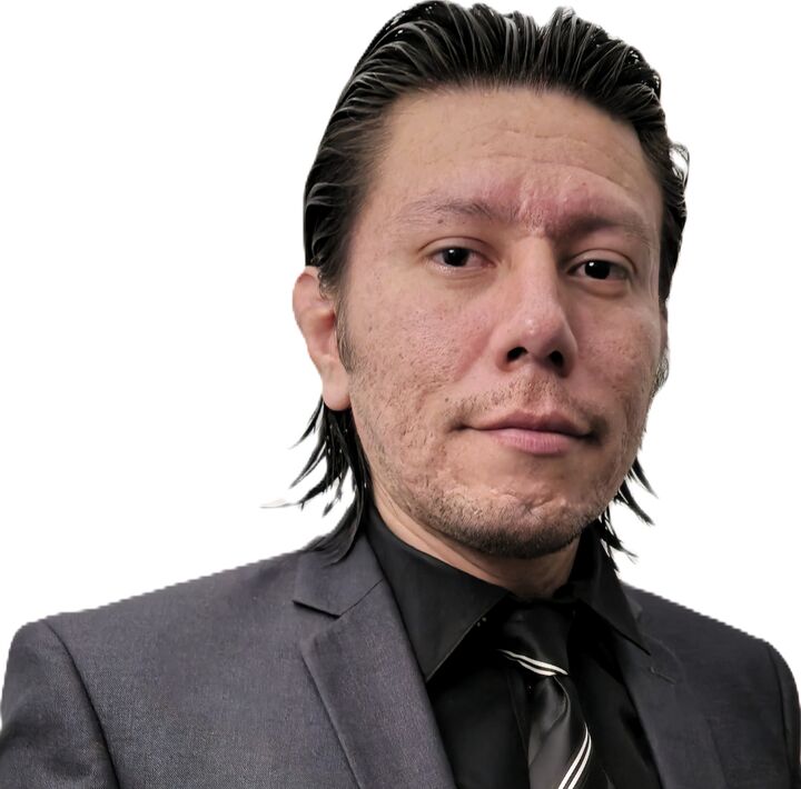 Juan Carlos Garcia, Real Estate Salesperson in Downey, Masters