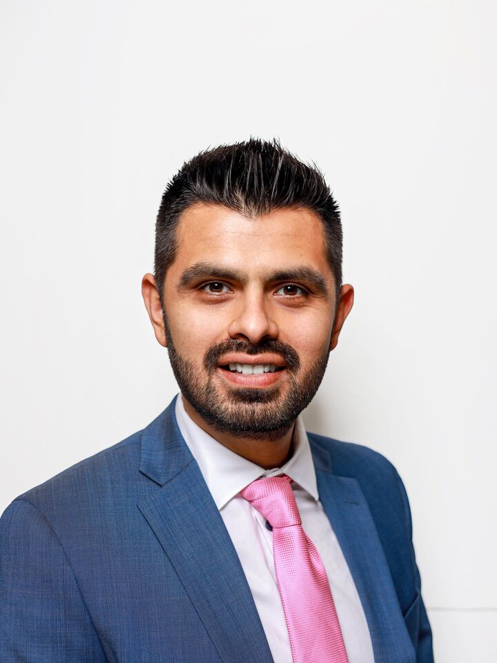 Felix Yesquen, Real Estate Salesperson in Fairfax, Reserve