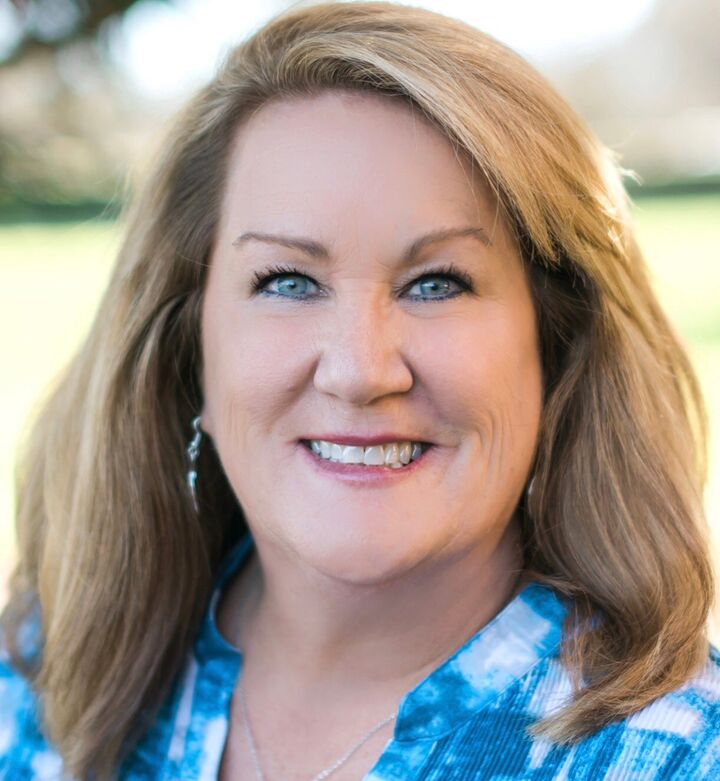 Karen Wilson, Real Estate Salesperson in Glen Allen, Napier Realtors ERA