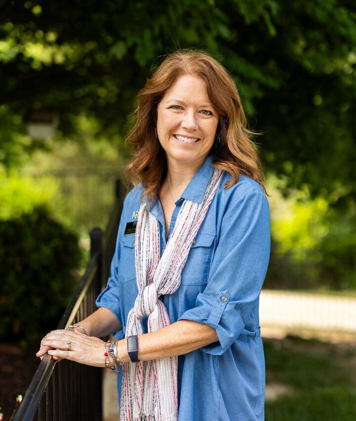 Julie Koob, Real Estate Salesperson in Colonial Heights, Napier Realtors ERA